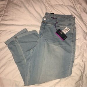 Style & Co Boyfriend Jean - Light Wash